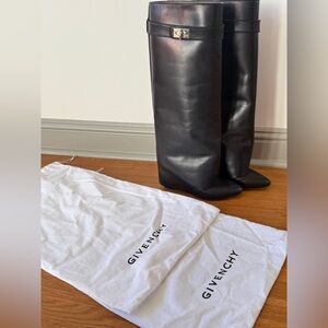 Givenchy Shark 🦈 lock original boots